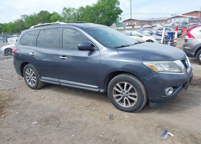 2014 NISSAN Pathfinder