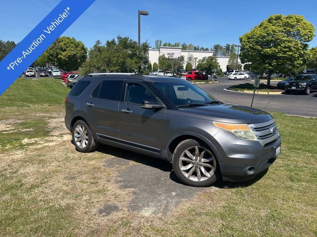 2011 FORD Explorer