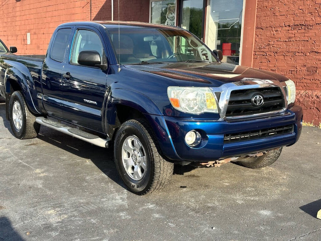 2005 TOYOTA Tacoma