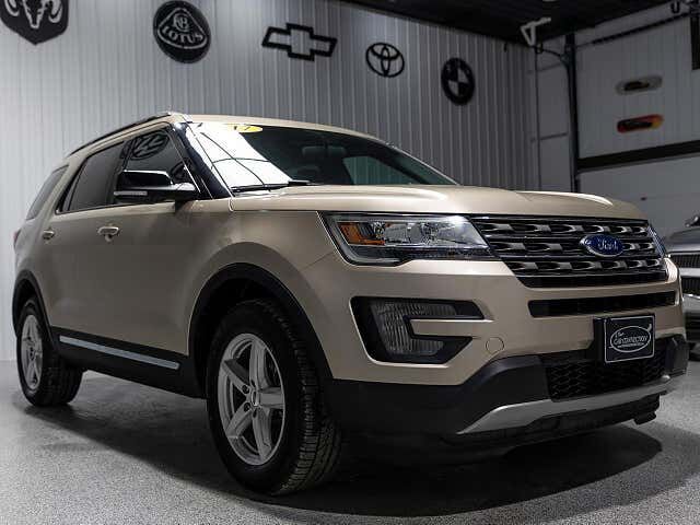 2017 FORD Explorer