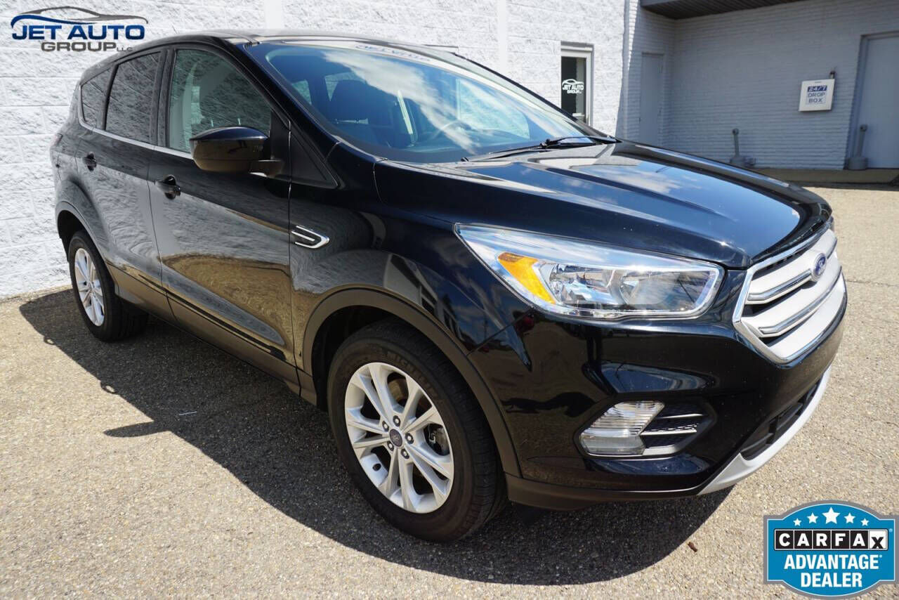 2017 FORD Escape