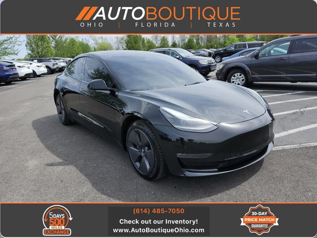2022 TESLA Model 3