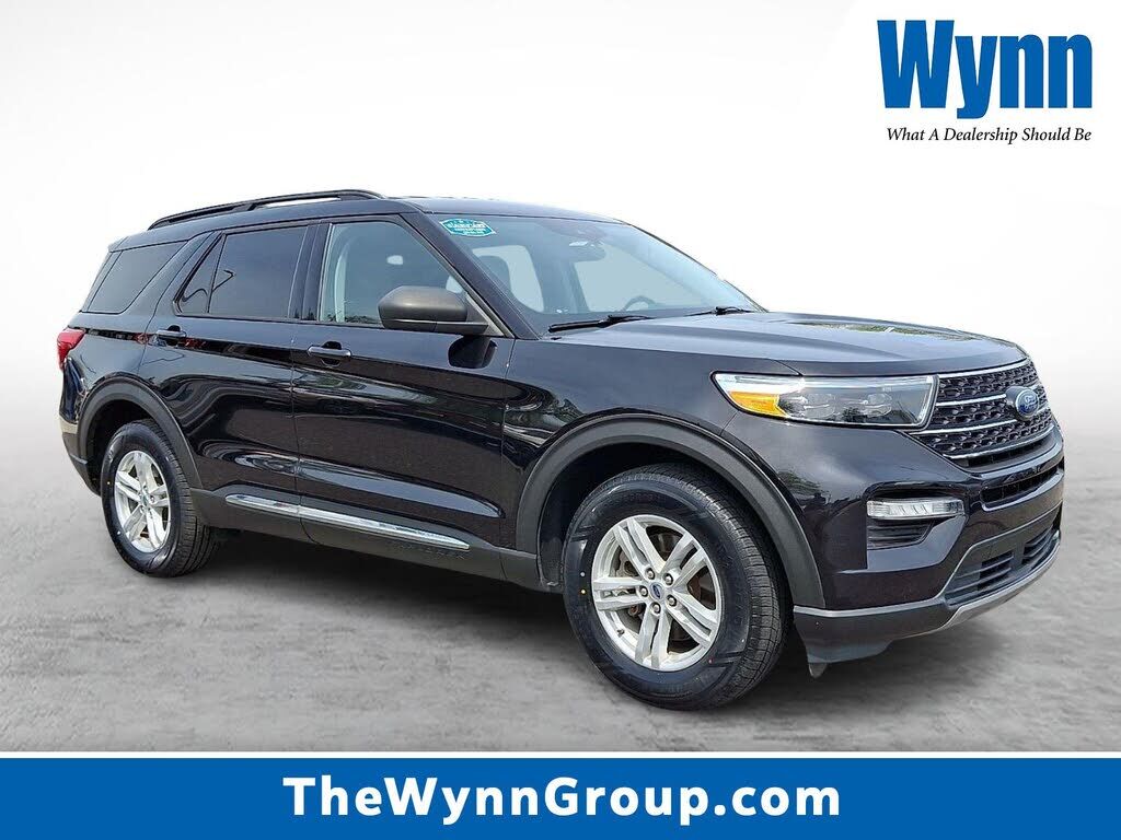 2021 FORD Explorer
