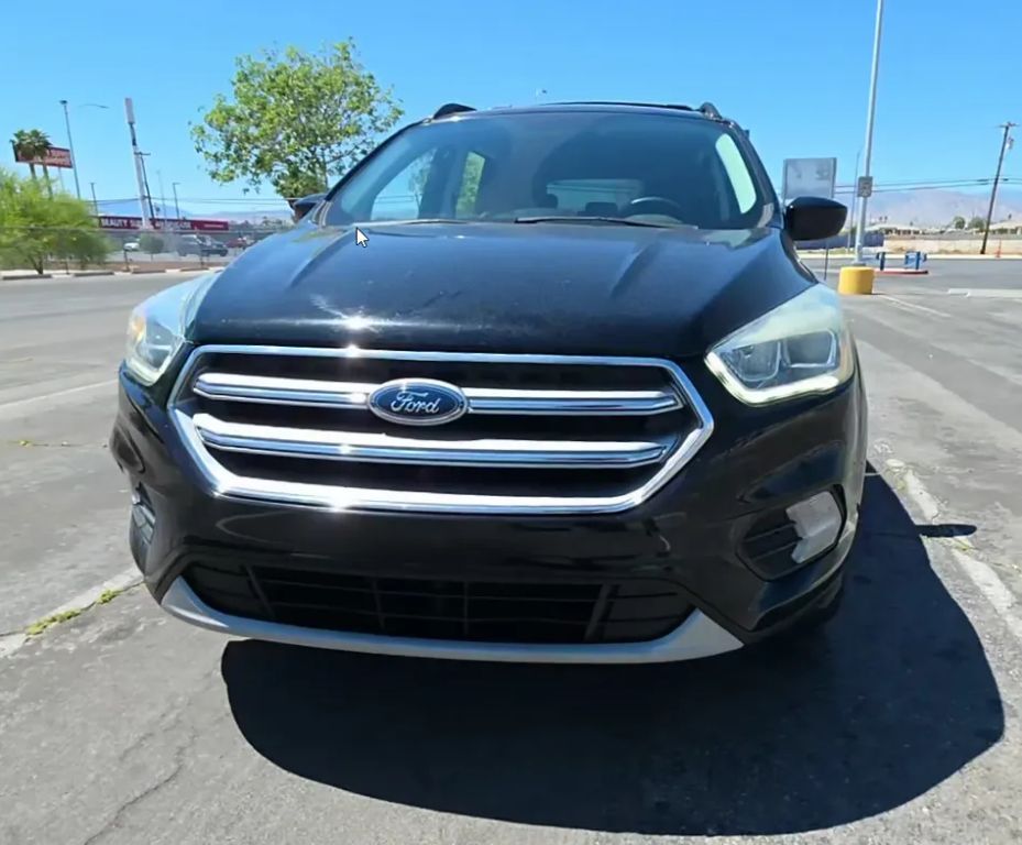 2017 FORD Escape