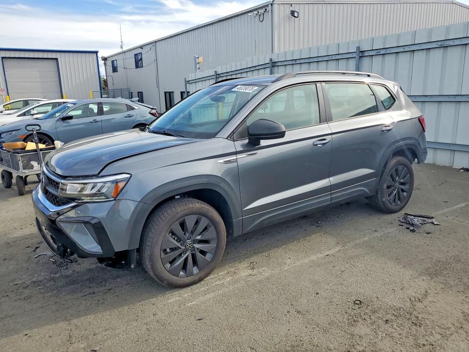 2024 VOLKSWAGEN Taos