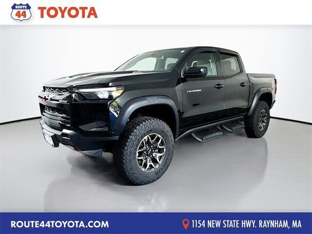 2025 CHEVROLET Colorado