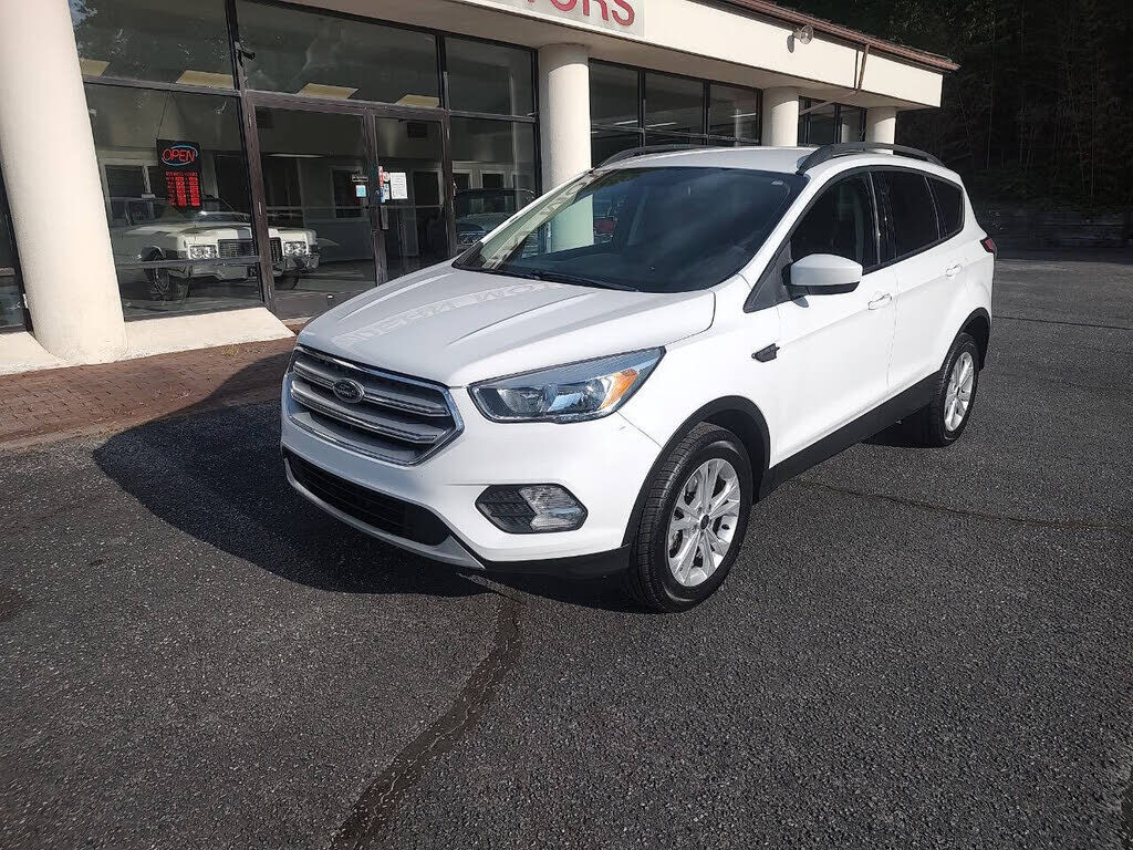 2018 FORD Escape