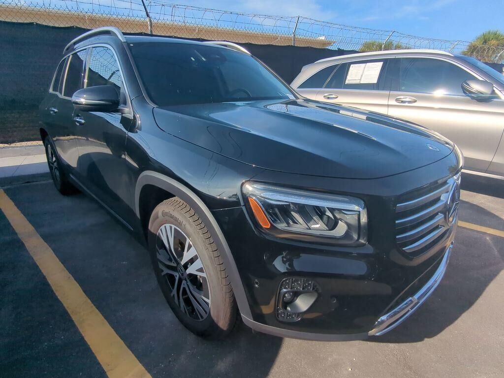 2024 MERCEDES-BENZ GLB-Class