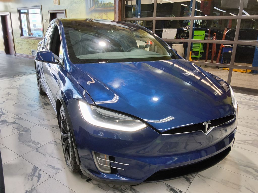 2016 TESLA Model X