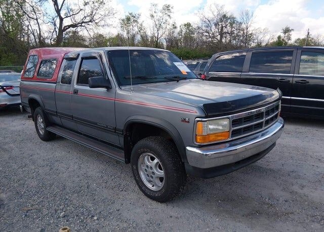 1995 DODGE Dakota