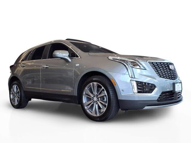 2025 CADILLAC XT5