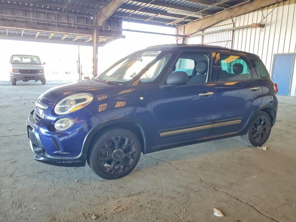 2015 FIAT 500L