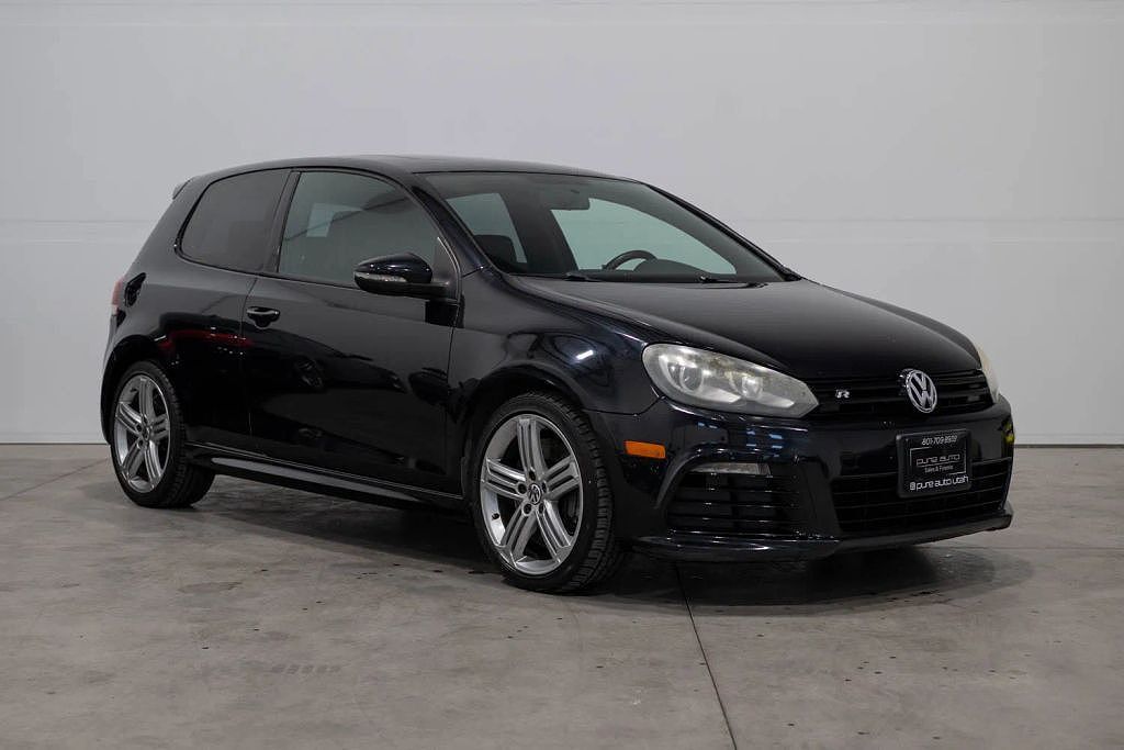 2013 VOLKSWAGEN Golf R