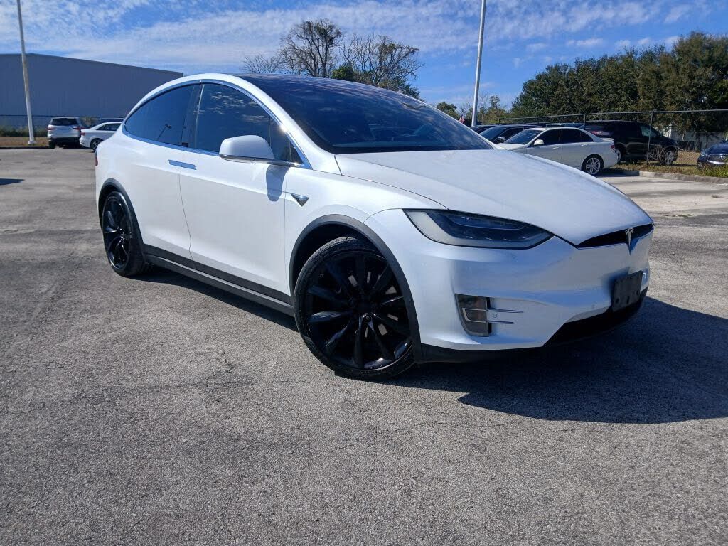 2017 TESLA Model X