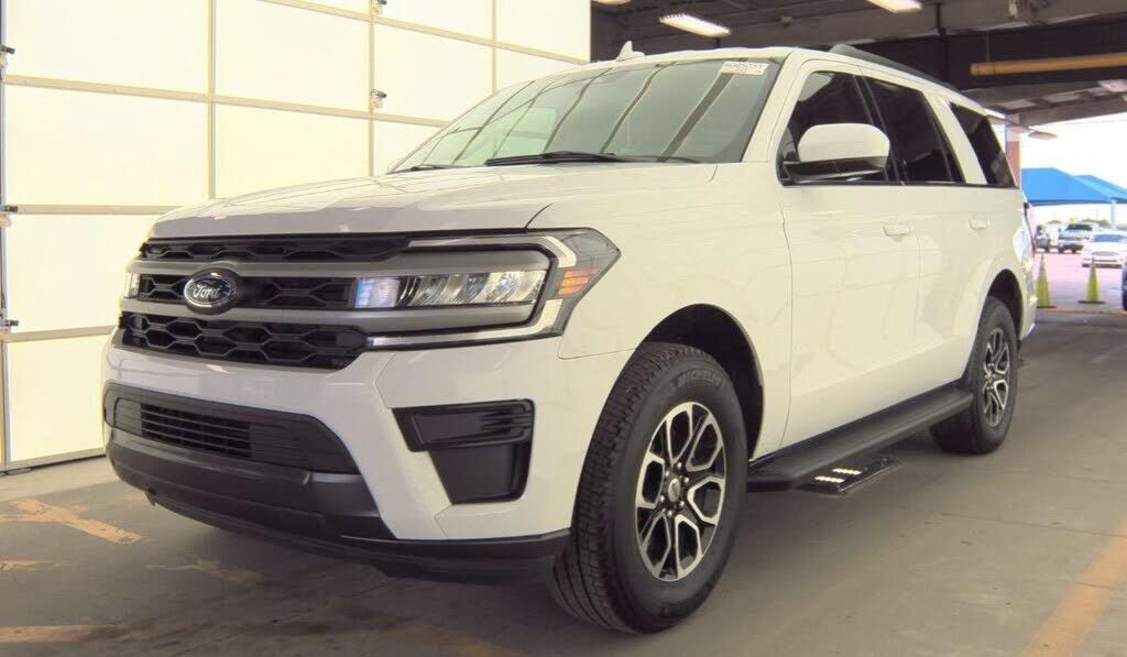 2024 FORD Expedition