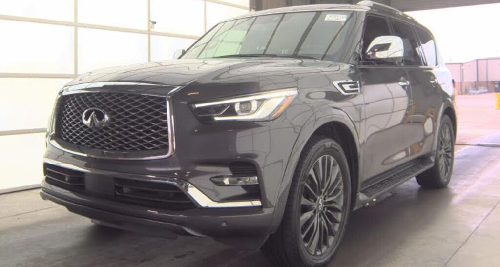 2023 INFINITI QX80