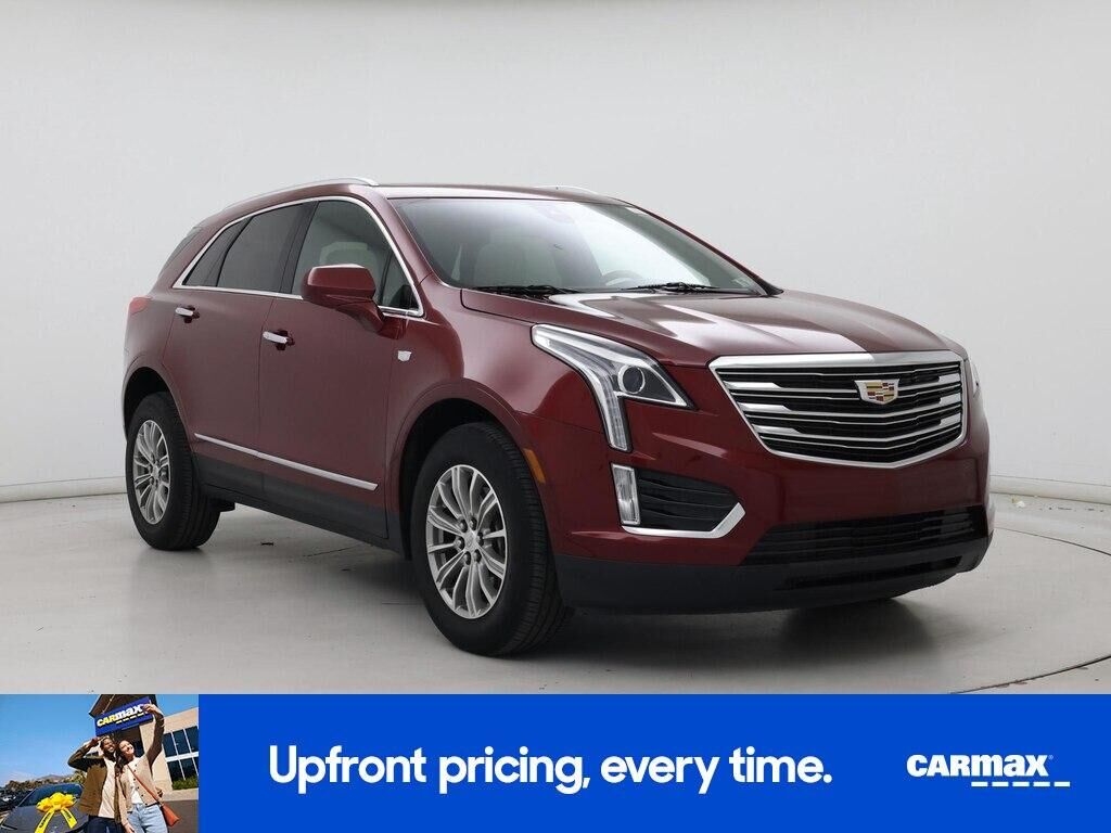 2017 CADILLAC XT5