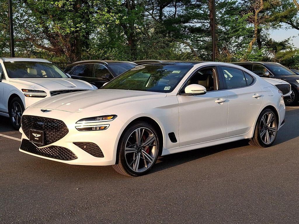 2025 GENESIS G70