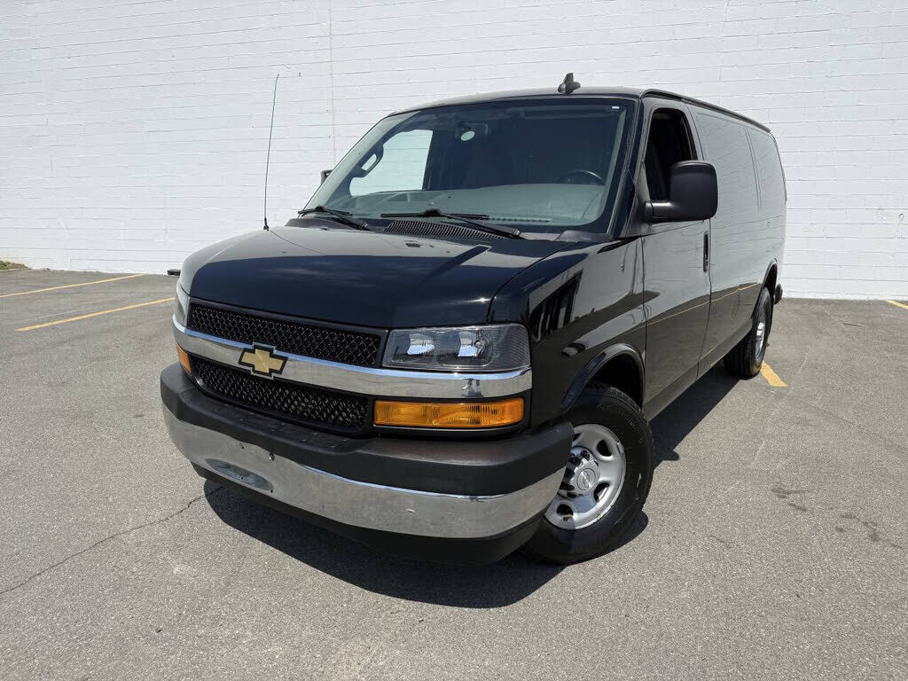 2018 CHEVROLET Express