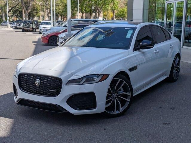 2024 JAGUAR XF