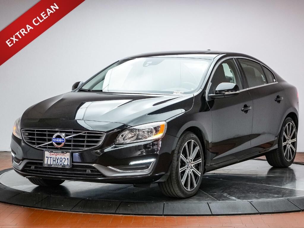 2016 VOLVO S60