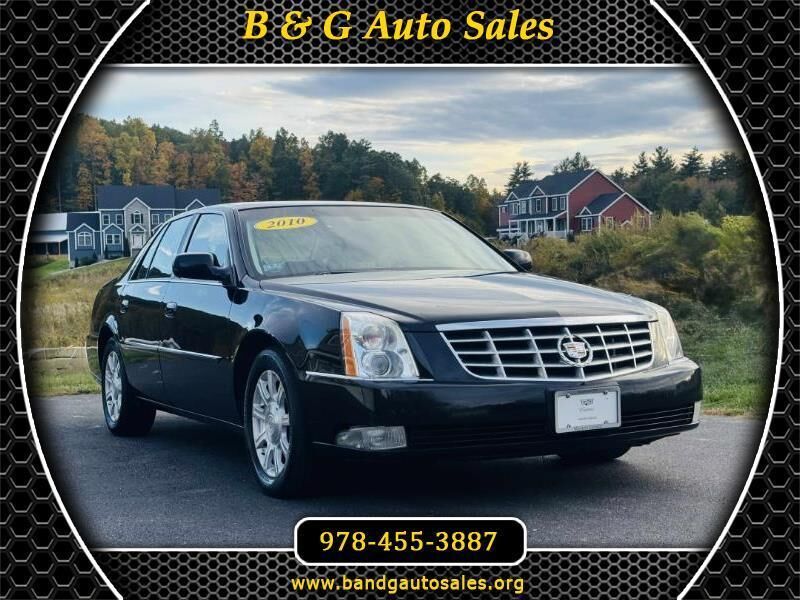 2010 CADILLAC DTS