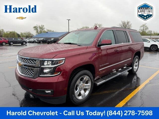 2017 CHEVROLET Suburban