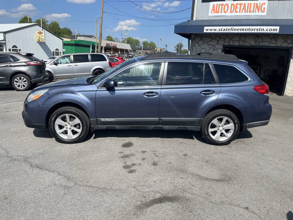 2014 SUBARU Outback