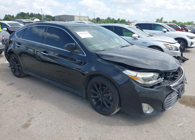 2013 TOYOTA Avalon