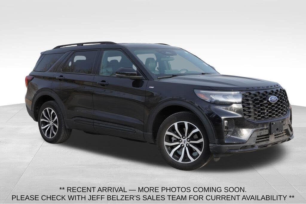2025 FORD Explorer