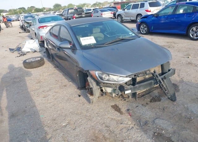 2018 HYUNDAI Elantra