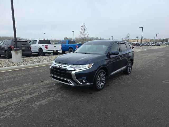 2020 MITSUBISHI Outlander