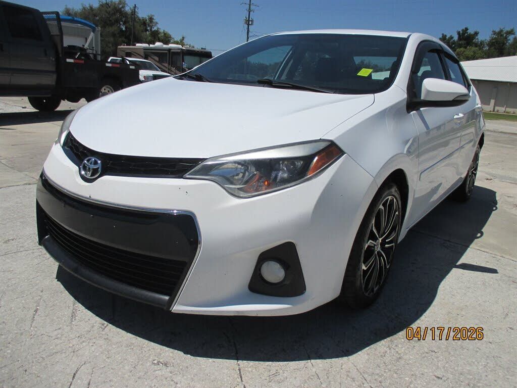 2014 TOYOTA Corolla