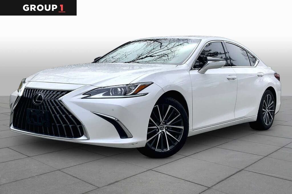 2023 LEXUS ES
