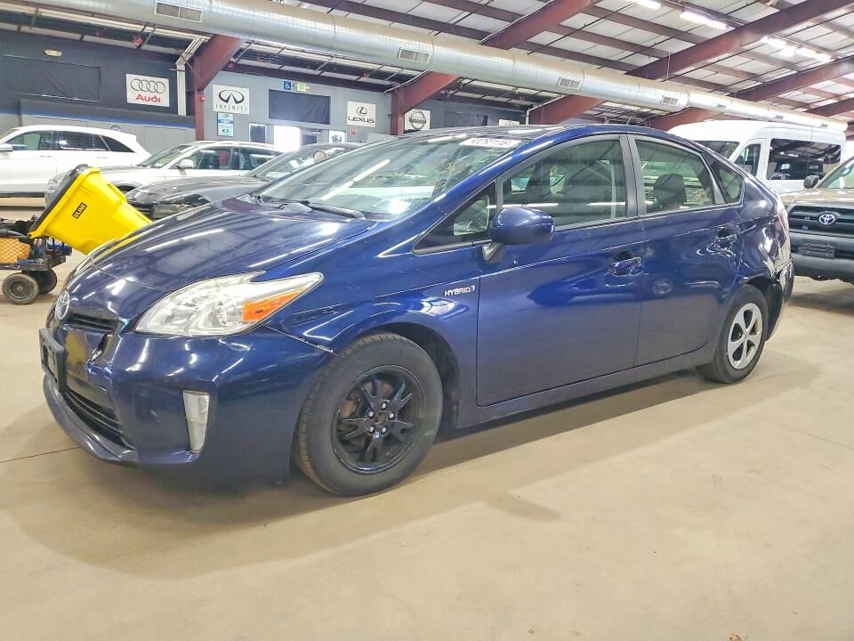 2015 TOYOTA PRIUS