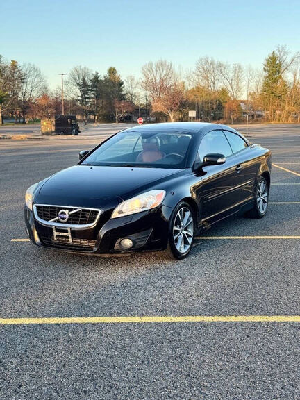 2013 VOLVO C70