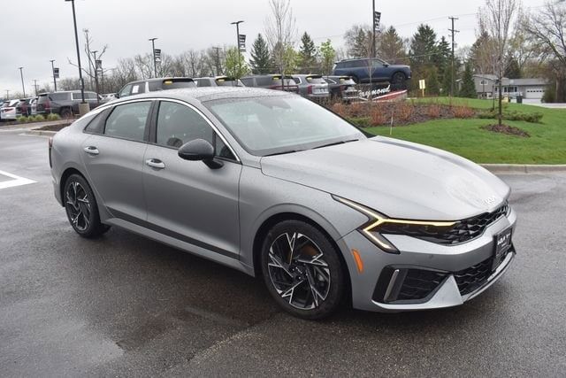 2025 KIA K5