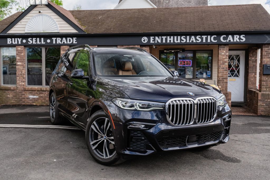 2022 BMW X7