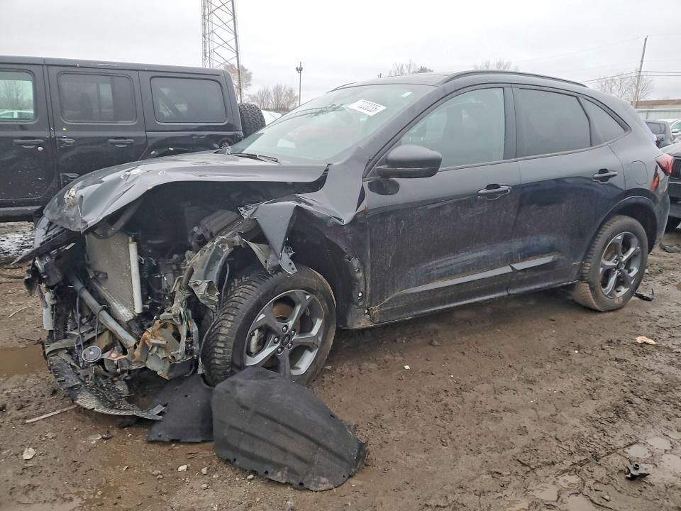 2024 FORD Escape