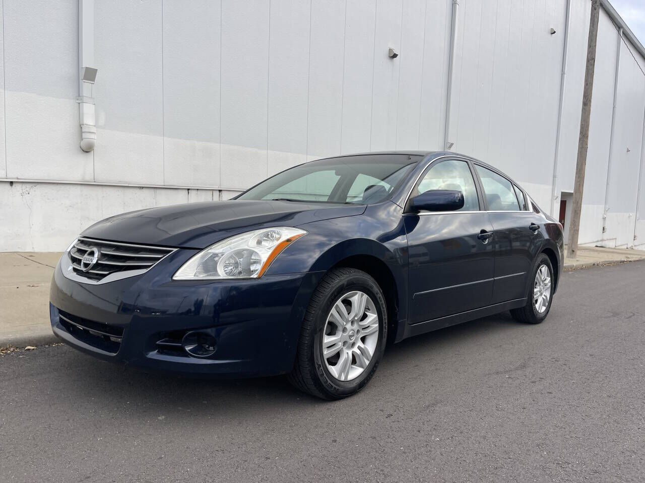 2011 NISSAN Altima