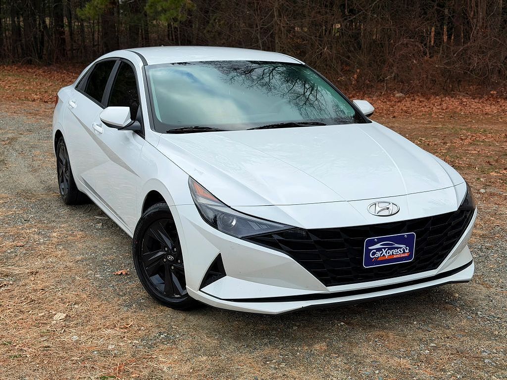 2021 HYUNDAI Elantra