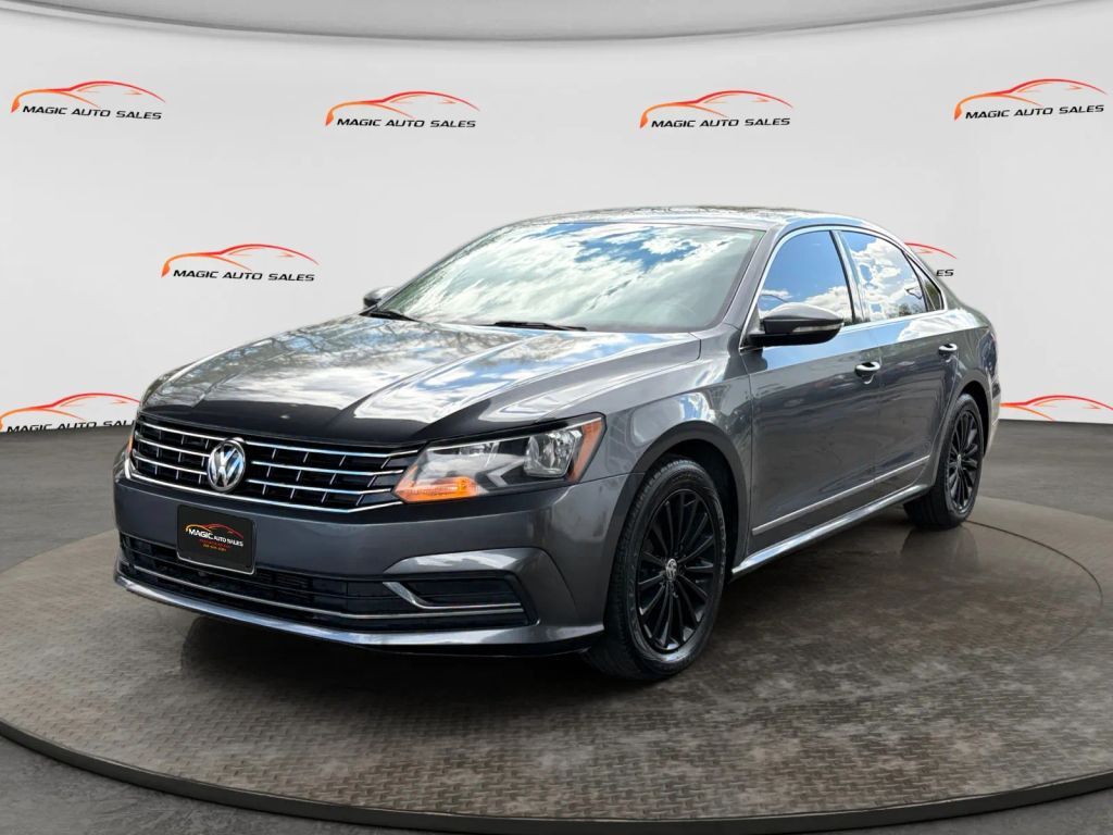 2016 VOLKSWAGEN Passat