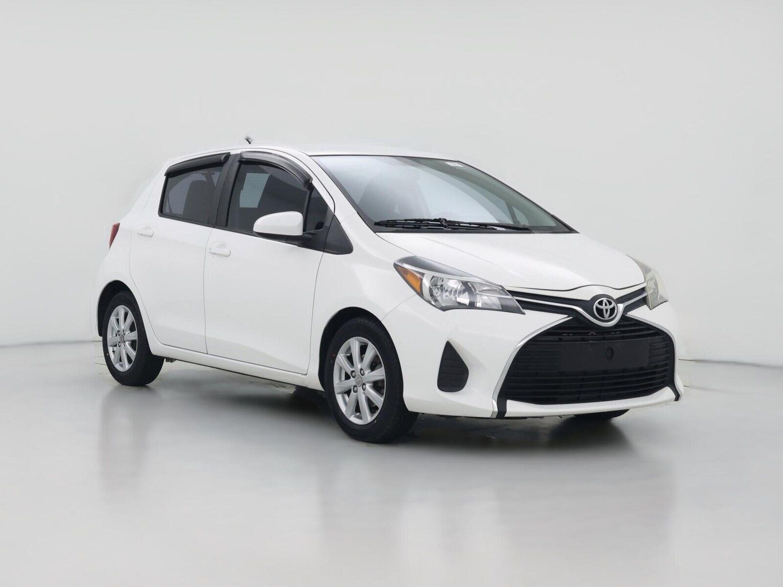 2016 TOYOTA Yaris