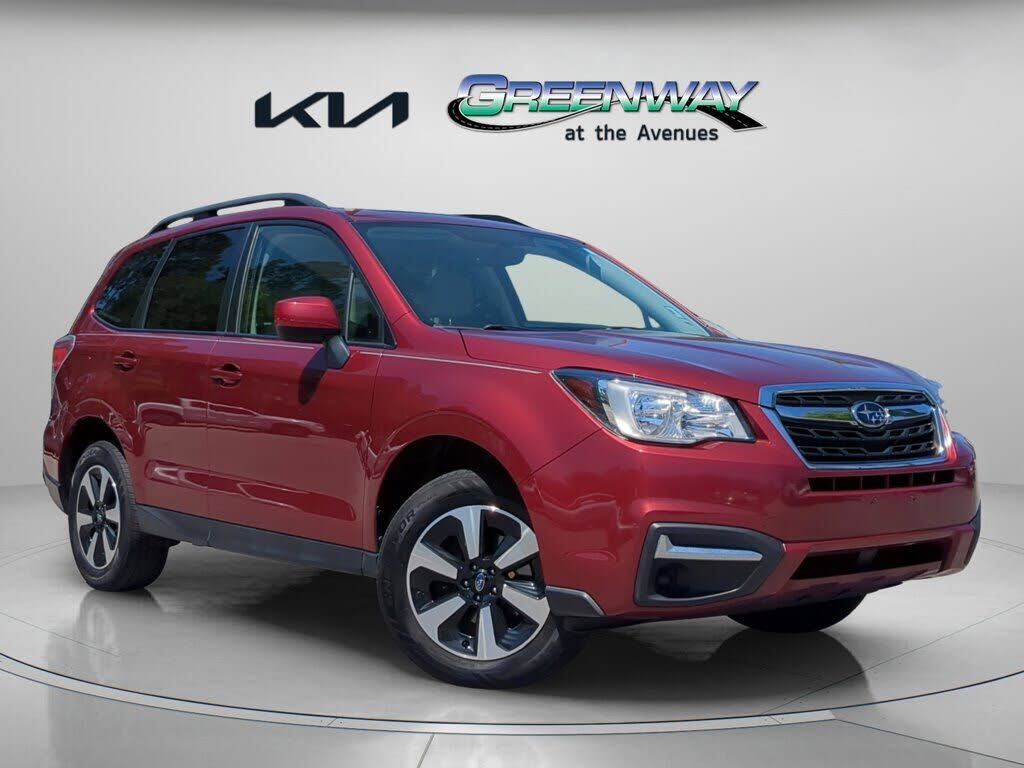 2018 SUBARU Forester