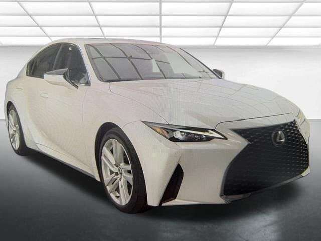 2024 LEXUS IS
