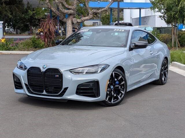 2025 BMW M4