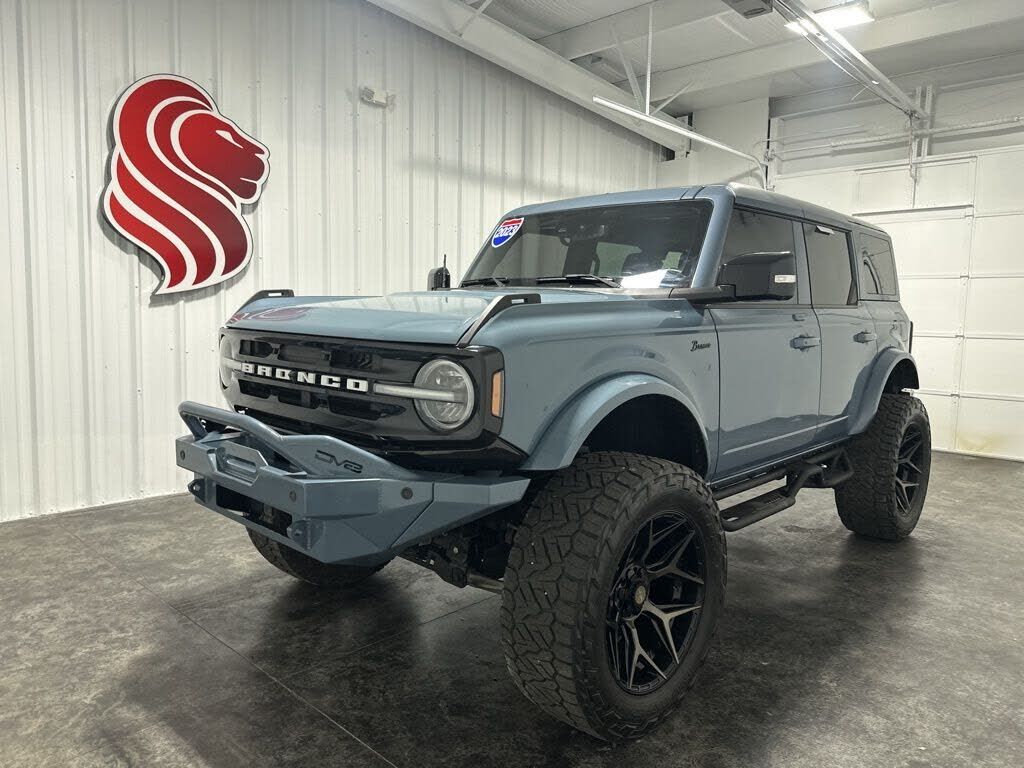 2023 FORD Bronco