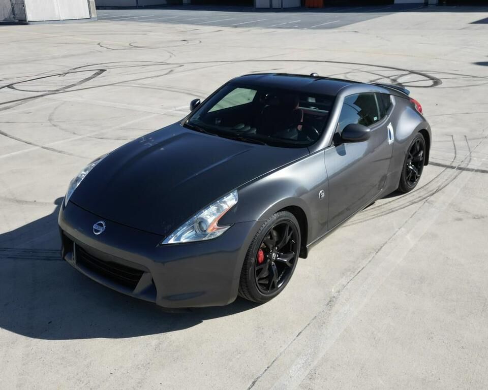 2010 NISSAN 370Z