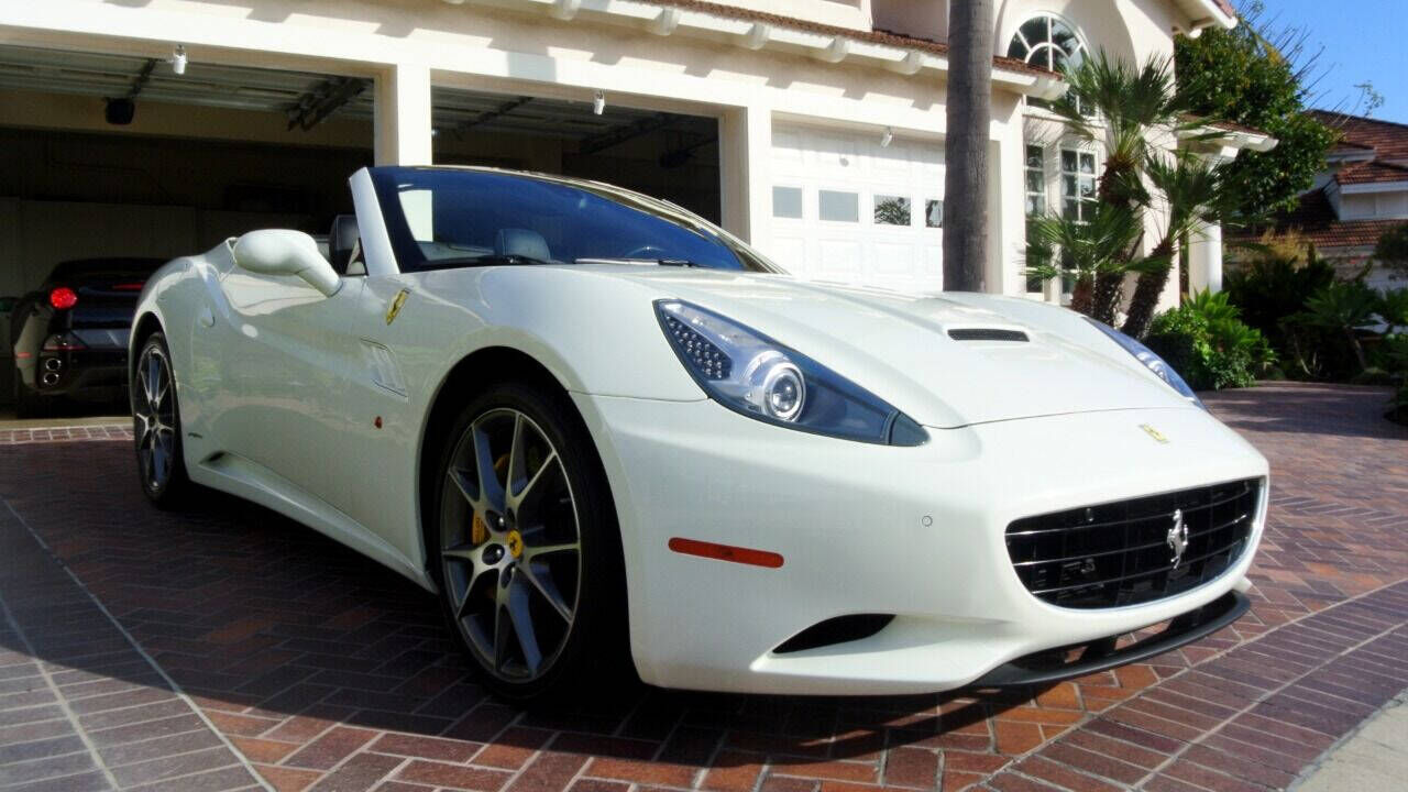 2013 FERRARI California