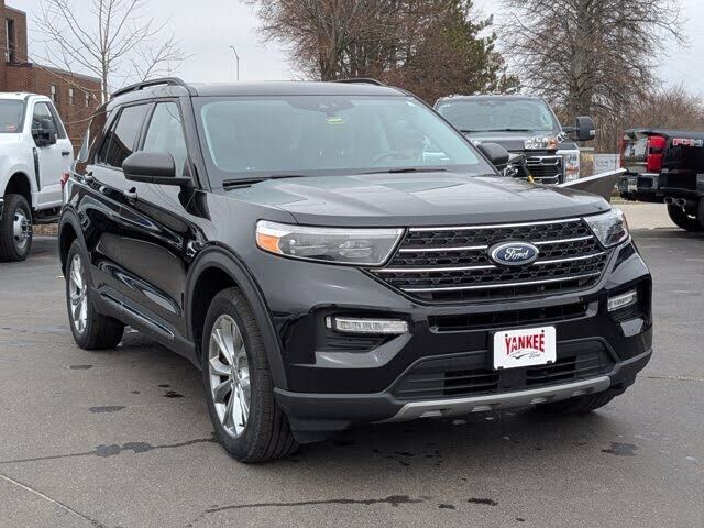 2021 FORD Explorer